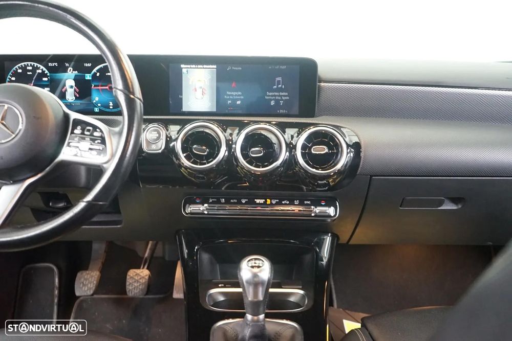 Mercedes-Benz A 180 d Style - 27
