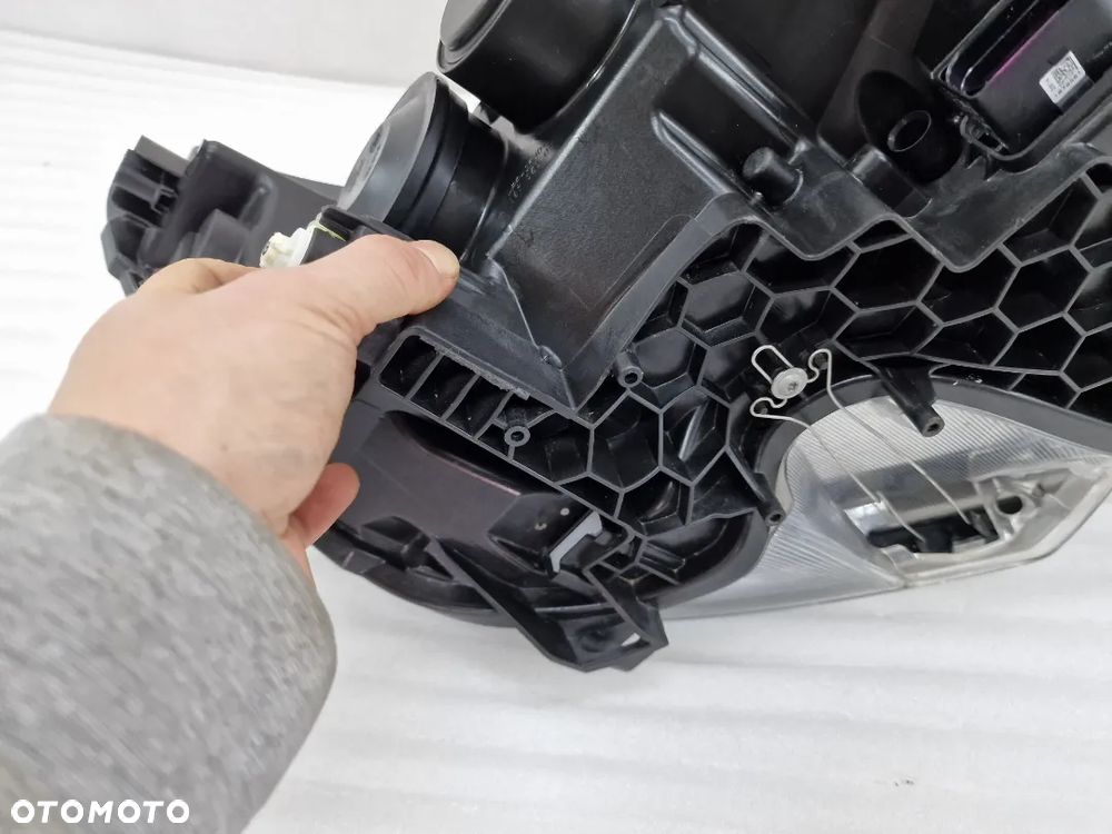 SKODA SUPERB II LIFT 13- SOCZEWKA LEWA LAMPA PRZEDNIA PRZÓD , NR 3T1941015F , NR AUKCJI LL496 - 17