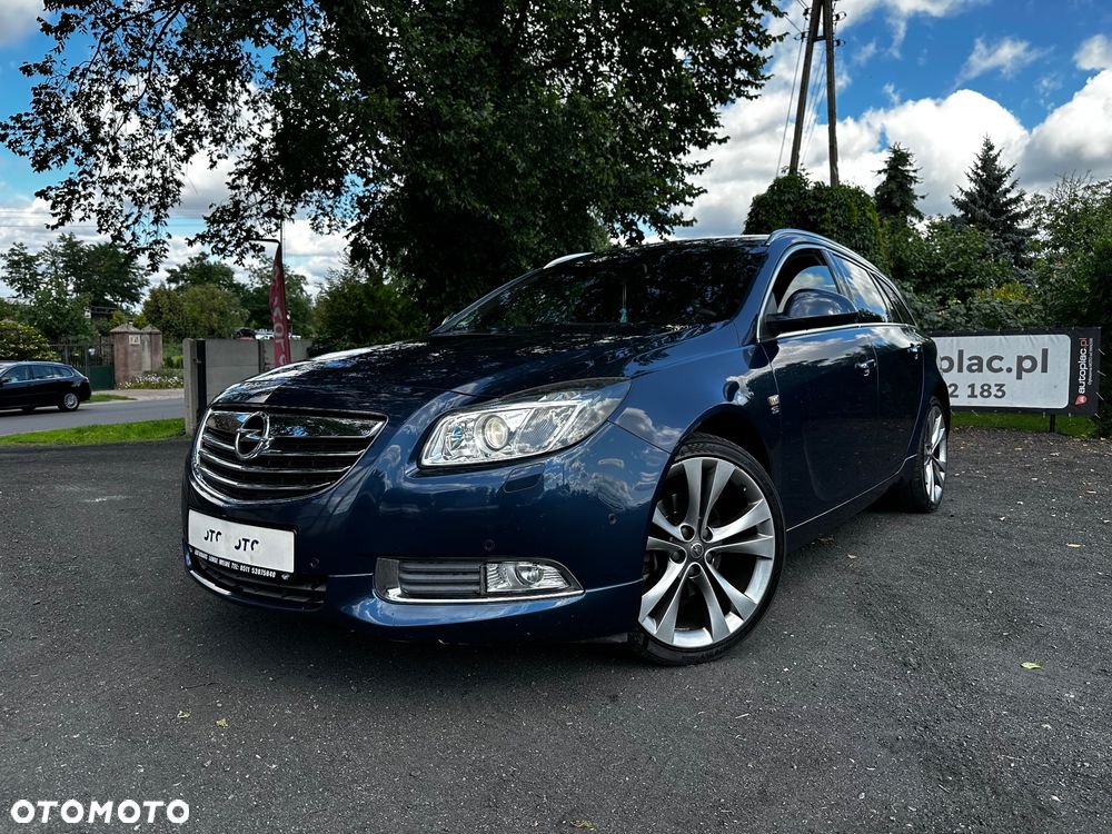 Opel Insignia 2.0 Turbo 4x4 Cosmo - 2