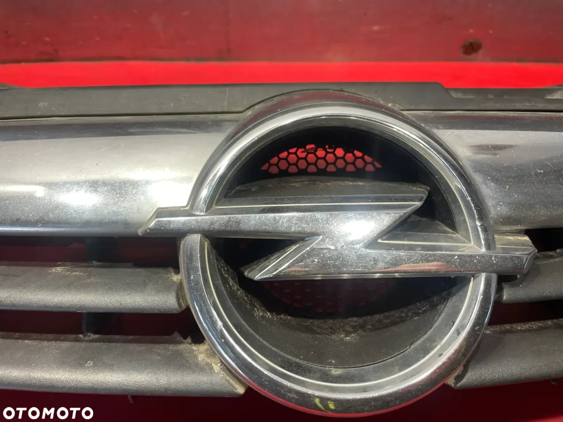 OPEL ASTRA H PRZEDNI GRILL 13108463 - 2