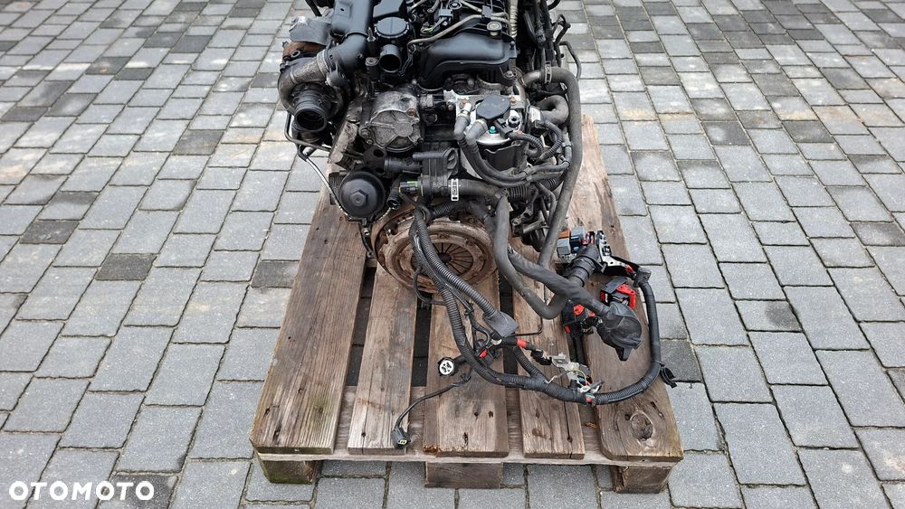 SILNIK VOLVO V70 III 1.6 HDI D4164T - 4