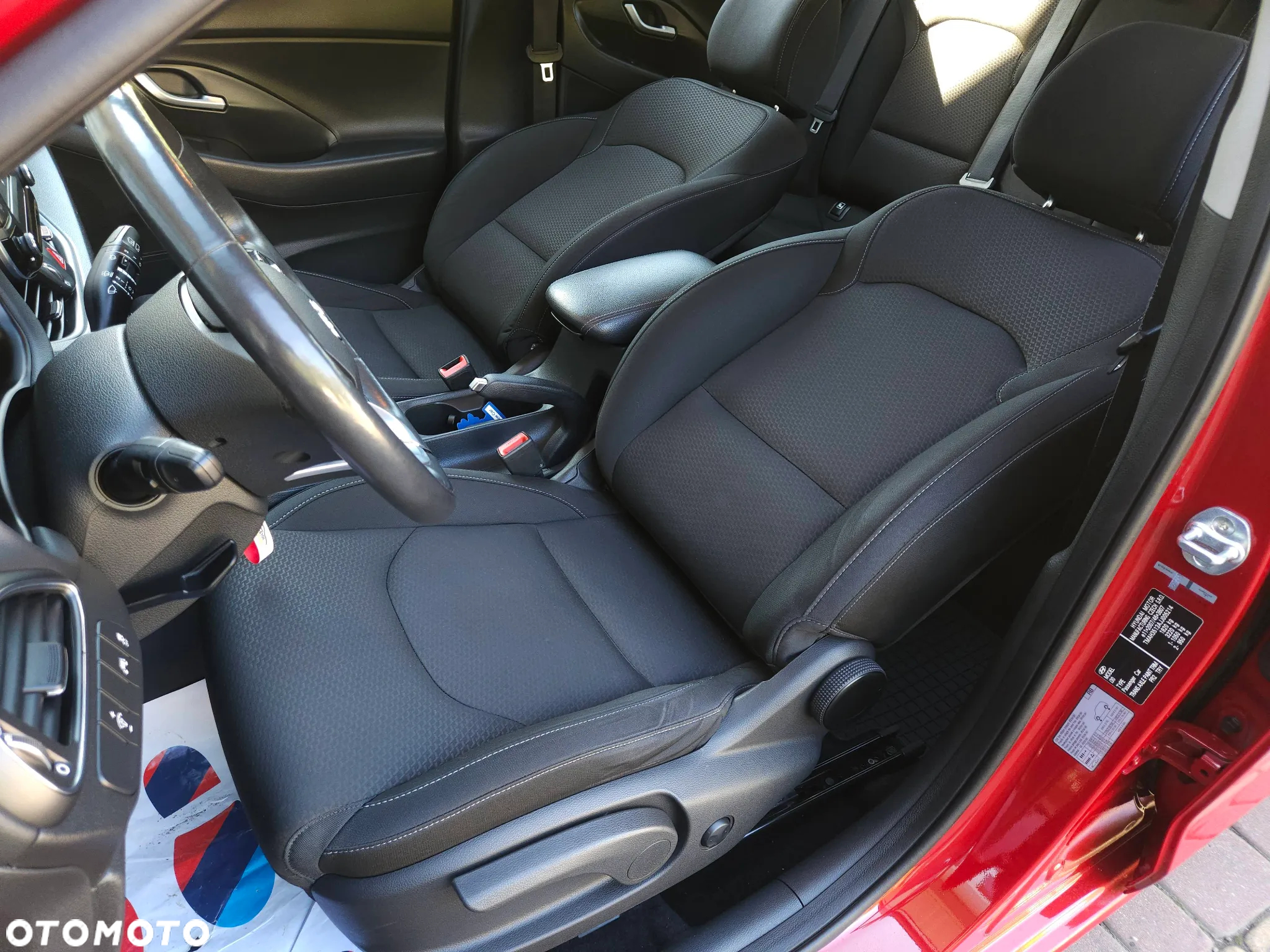 Hyundai i30 1.4 T-GDI GO Plus - 30