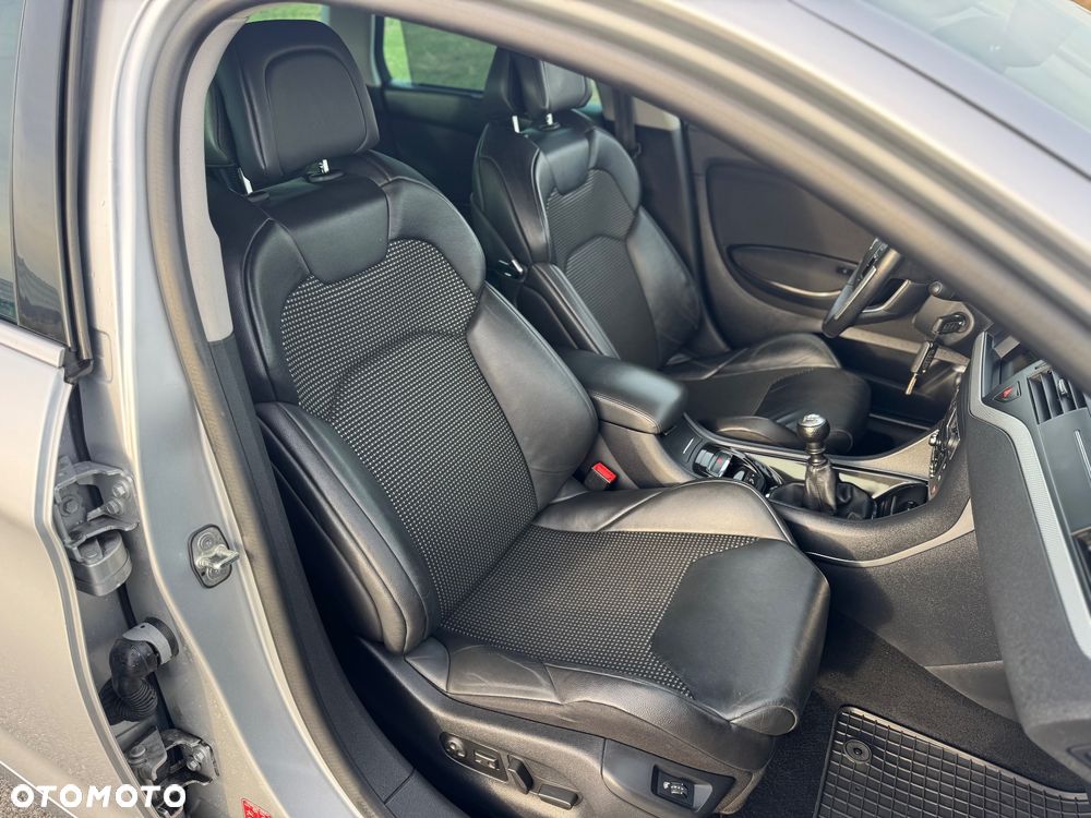Citroën C5 2.0 HDi Exclusive - 29