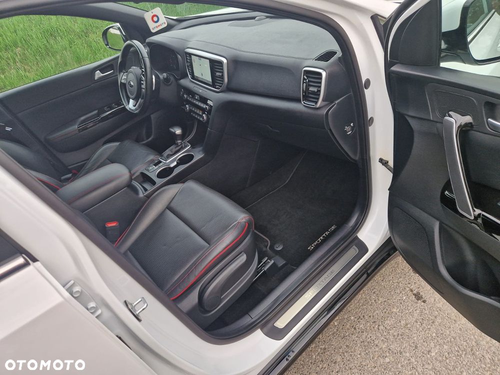 Kia Sportage - 13