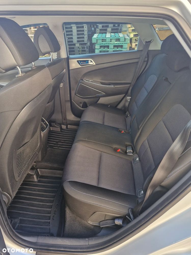 Hyundai Tucson 1.6 GDI BlueDrive Style 2WD - 7