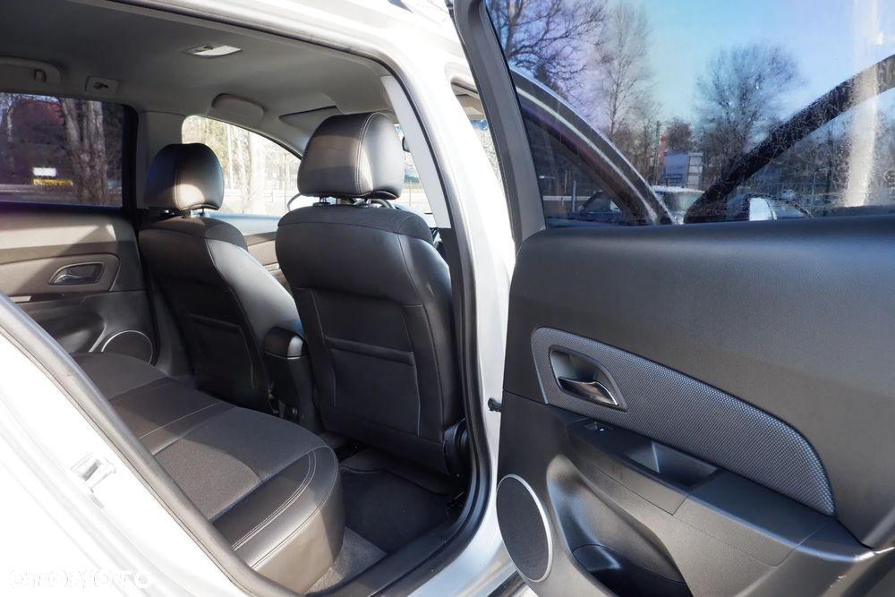 Chevrolet Cruze 1.7TD LT+ - 10