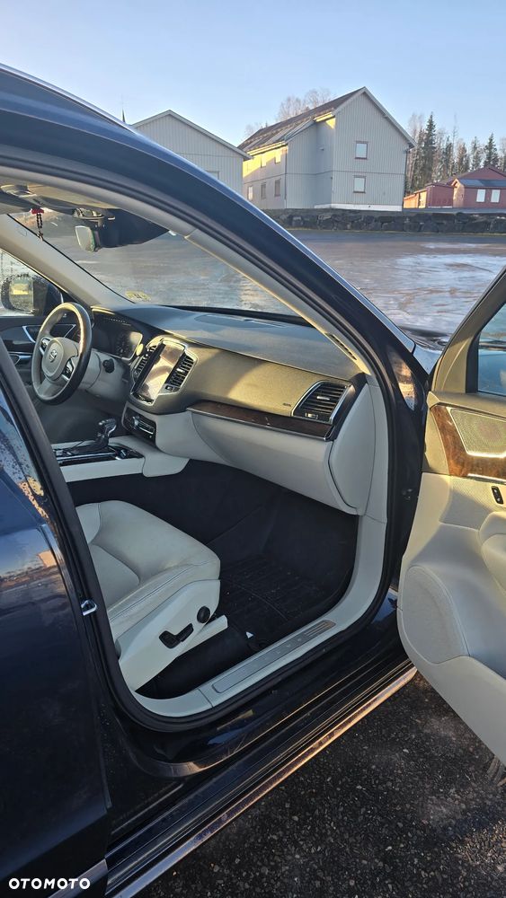 Volvo XC 90 T6 AWD Geartronic Momentum - 8