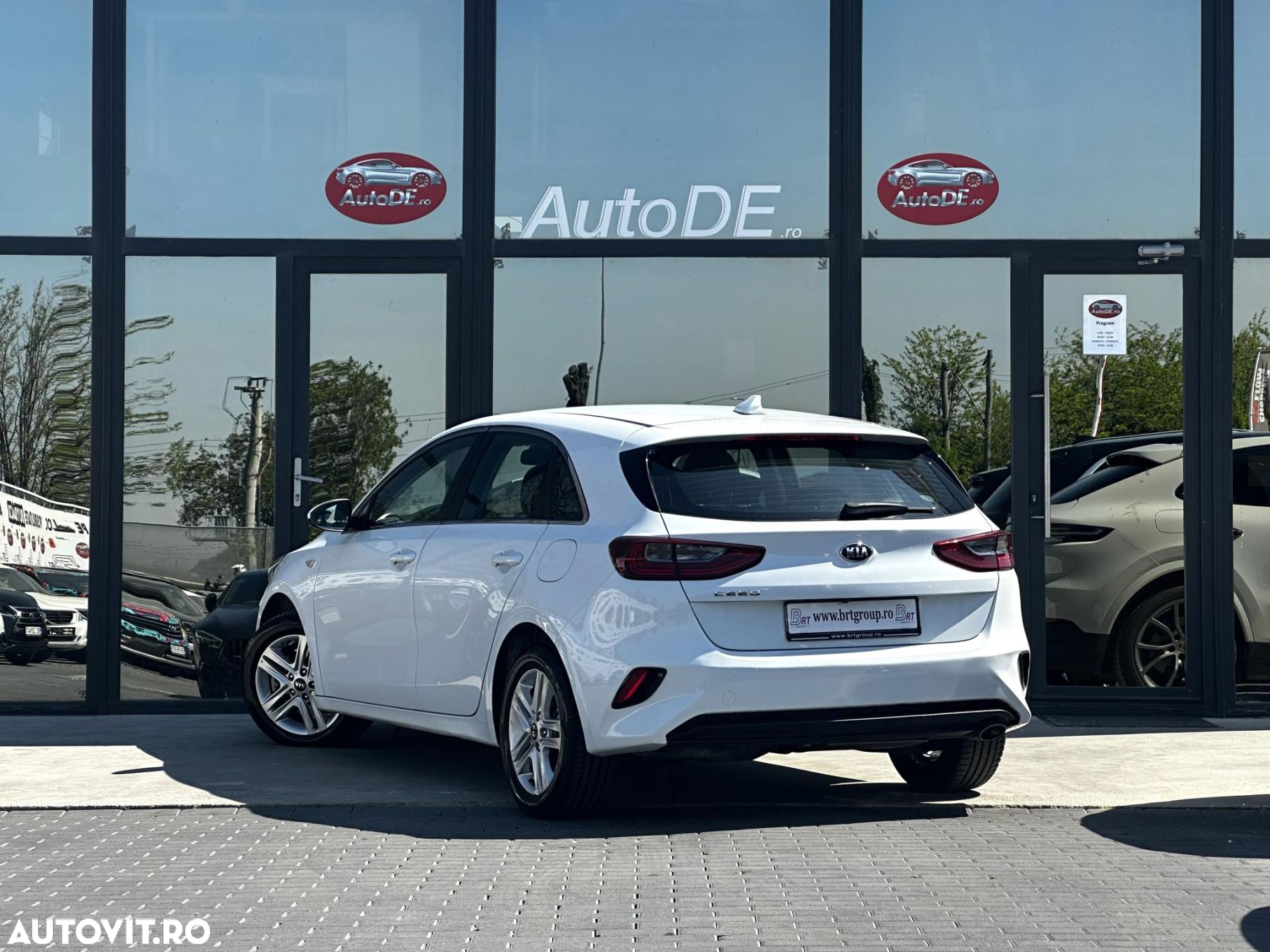 Kia Ceed - 4