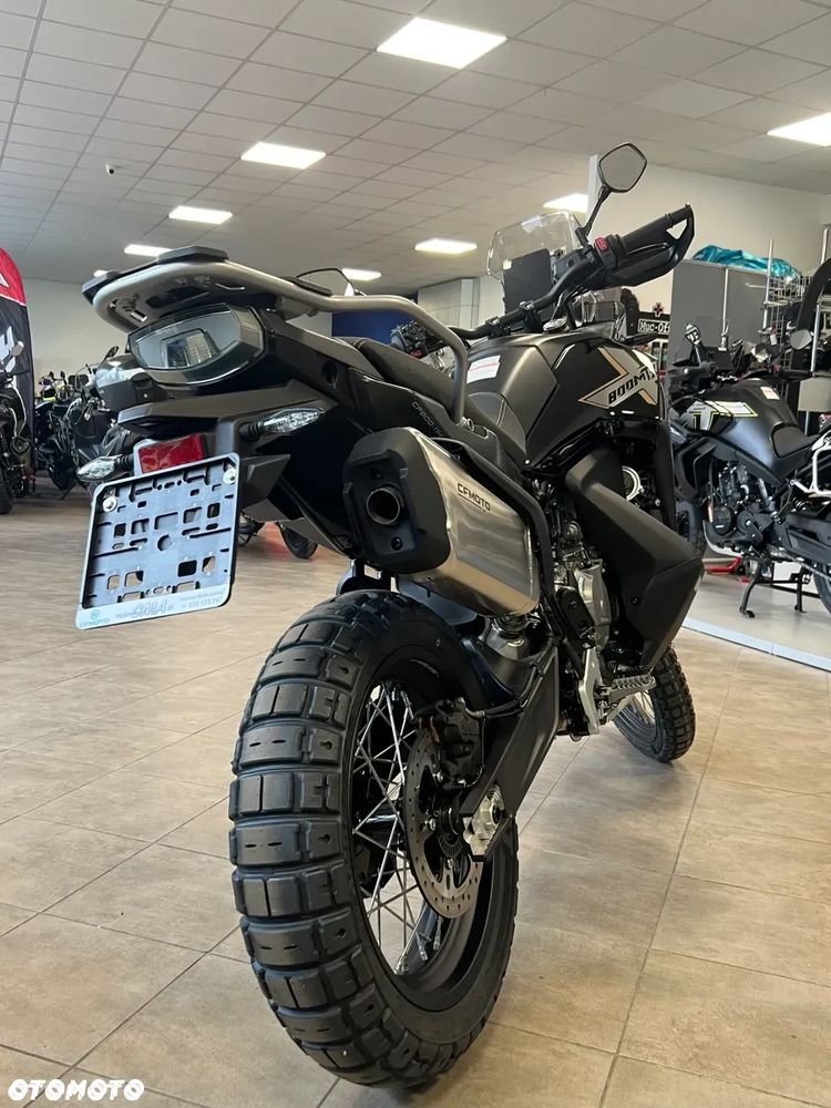 CFMoto MT - 3