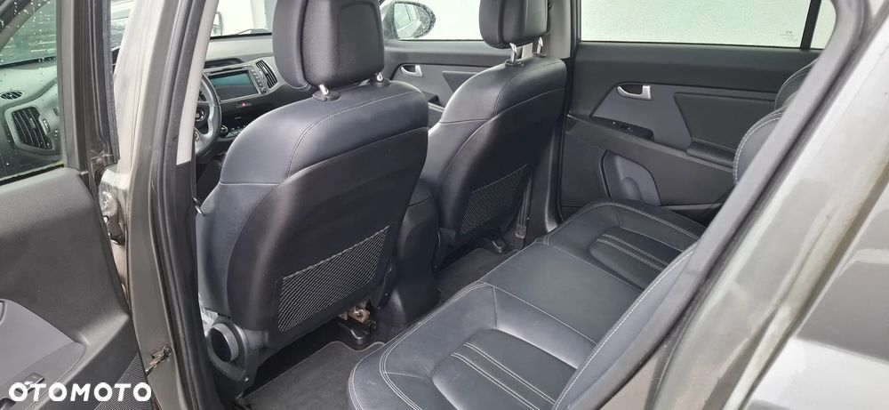 Kia Sportage 2.0 CRDI 2WD Attract - 10