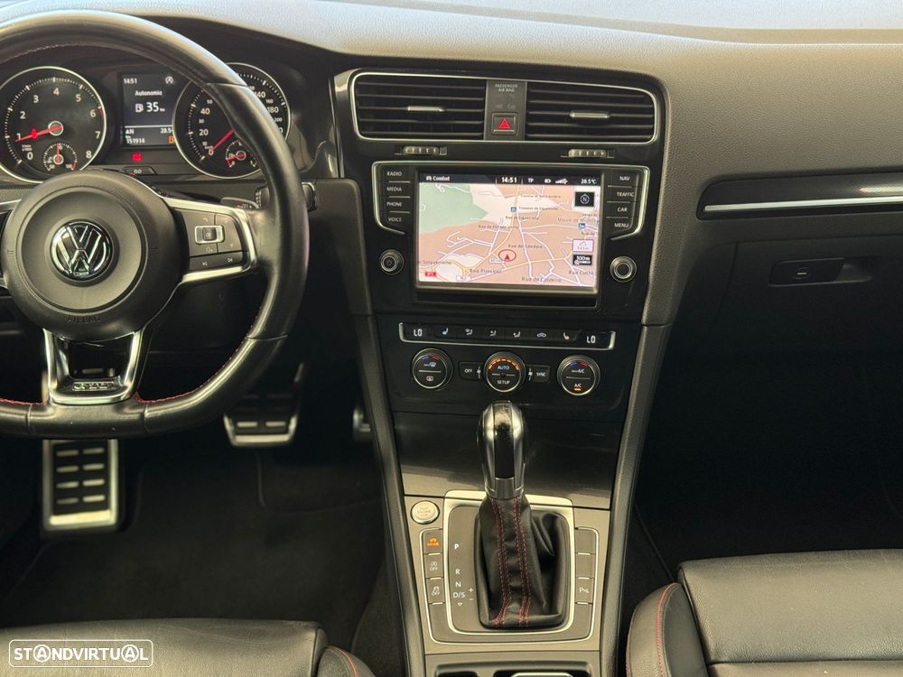VW Golf 2.0 TSi GTi DSG Performance - 28