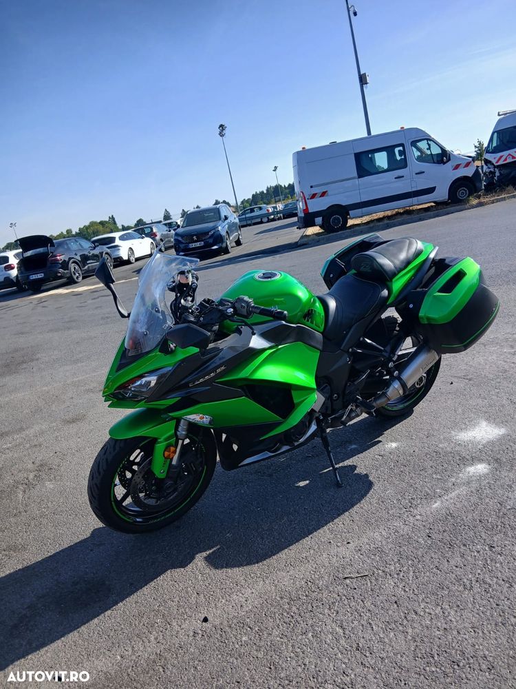 Kawasaki 1000SX - 13