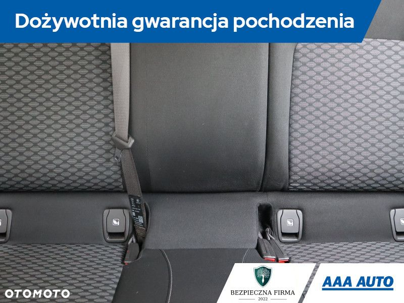 Opel Astra - 11