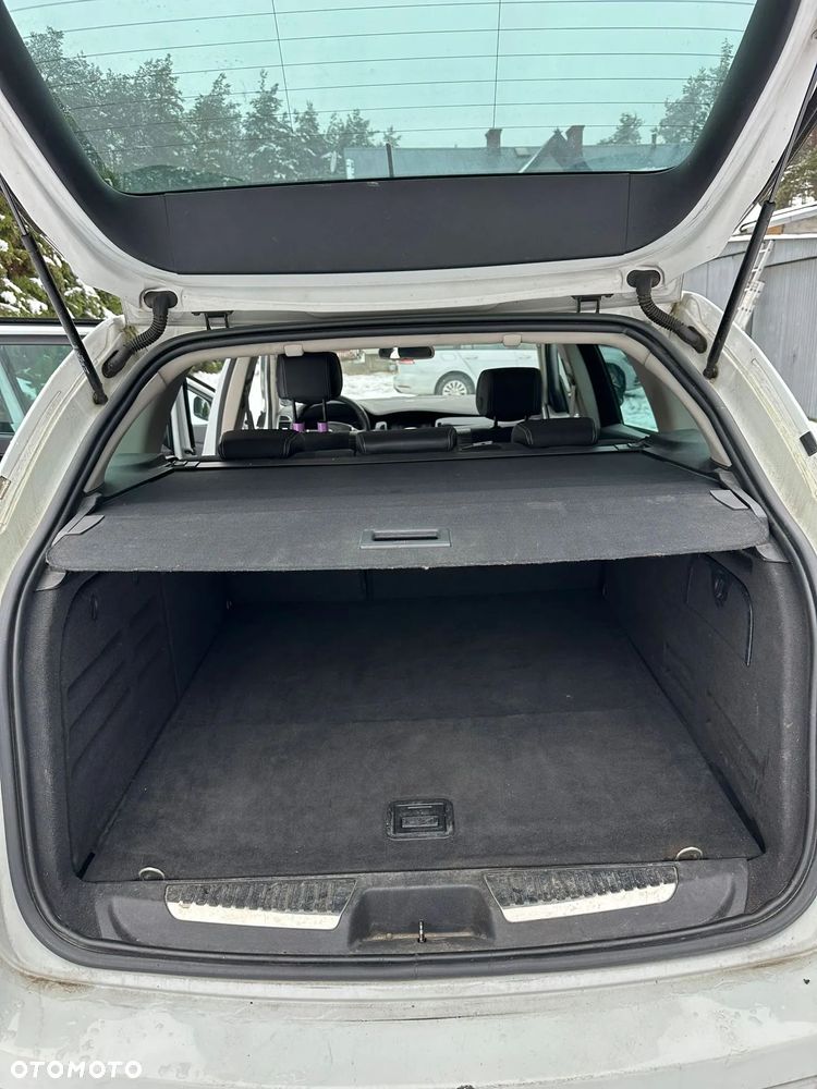 Renault Laguna 2.0 dCi Bose Edition - 13