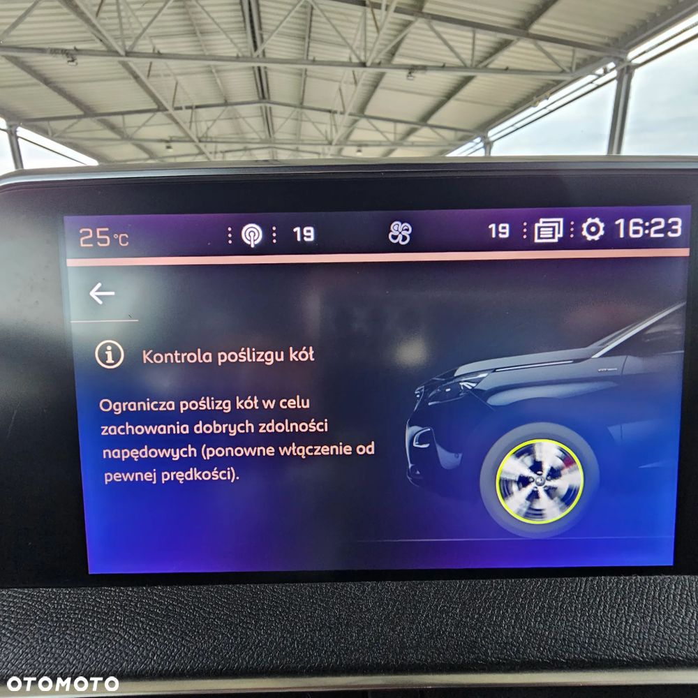 Peugeot 5008 1.6 PureTech GT S&S EAT8 - 34
