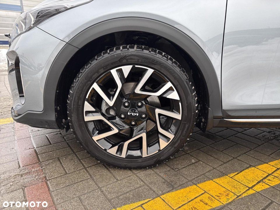 Kia XCeed - 19