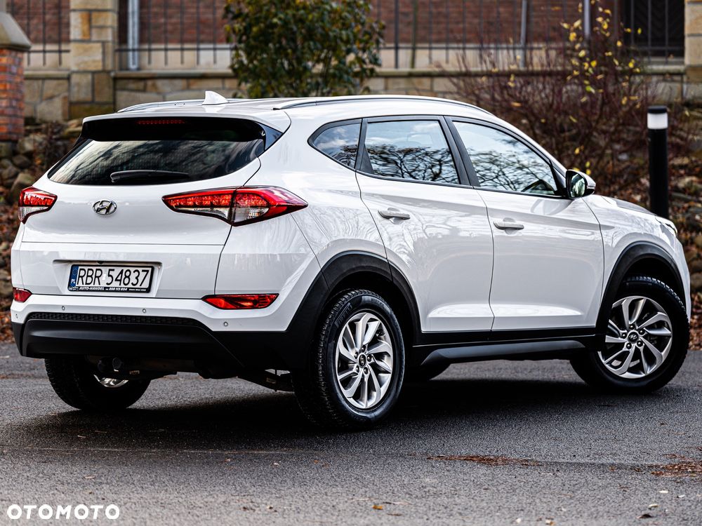 Hyundai Tucson blue 1.7 CRDi 2WD Trend - 22