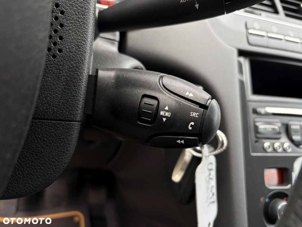 Peugeot 5008 1.6 BlueHDi Active 7os - 25