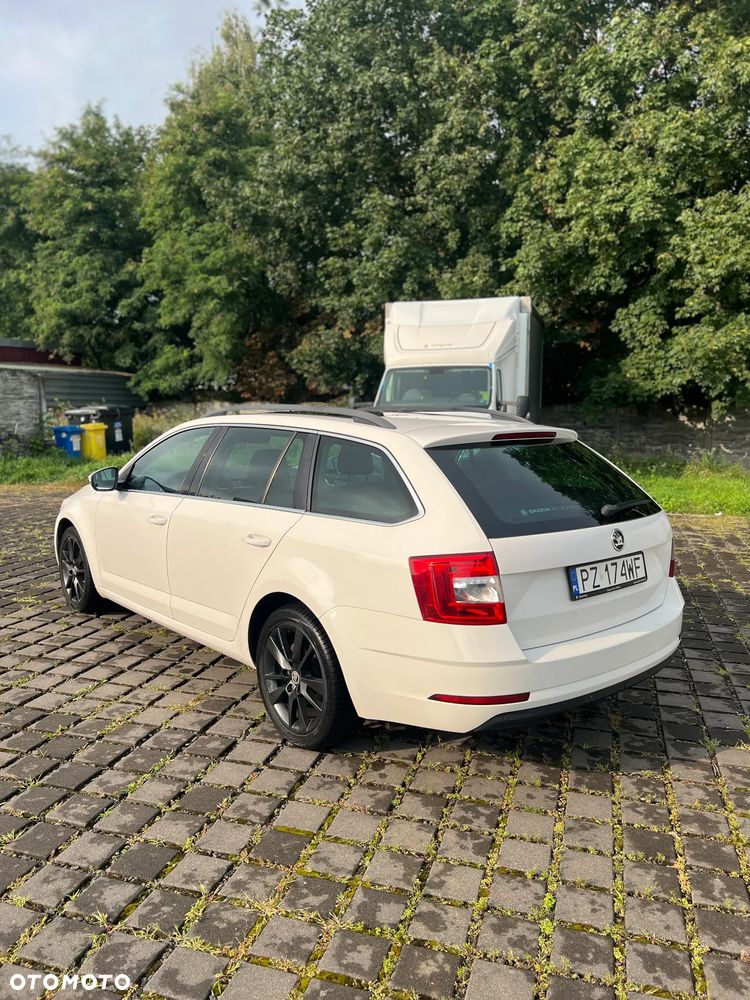 Skoda Octavia 1.4 TSI Ambition DSG - 5