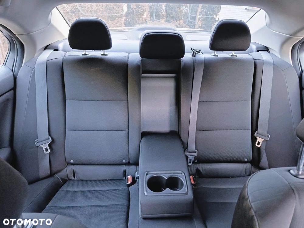 Honda Accord 2.0 Elegance - 21