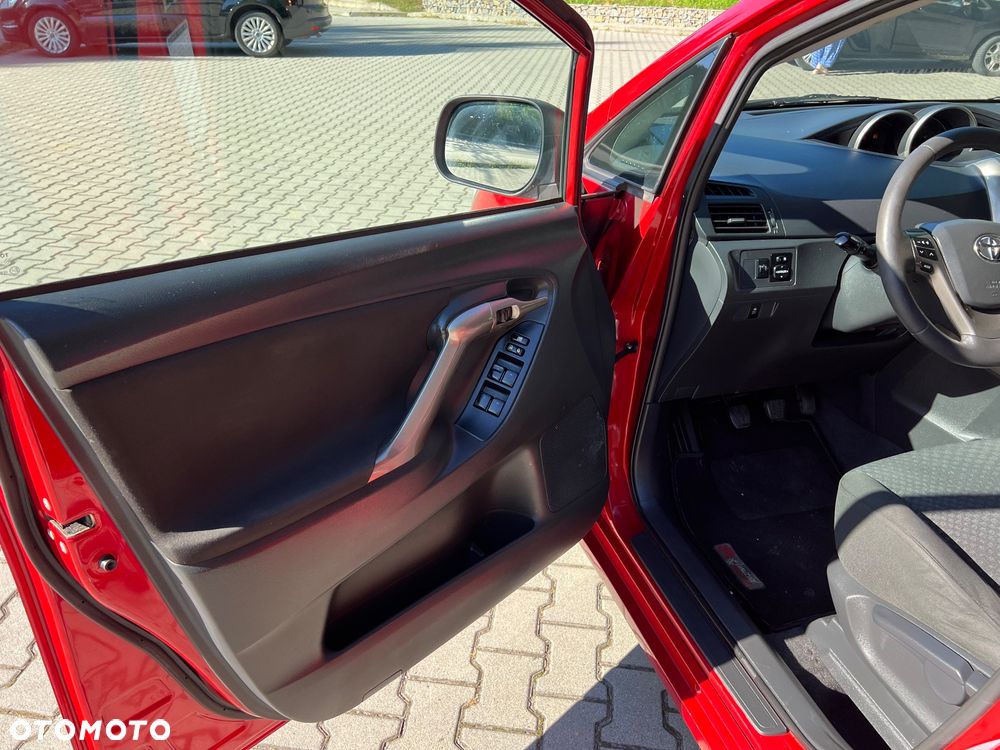 Toyota Verso 1.6 5-Sitzer Edition-S - 10