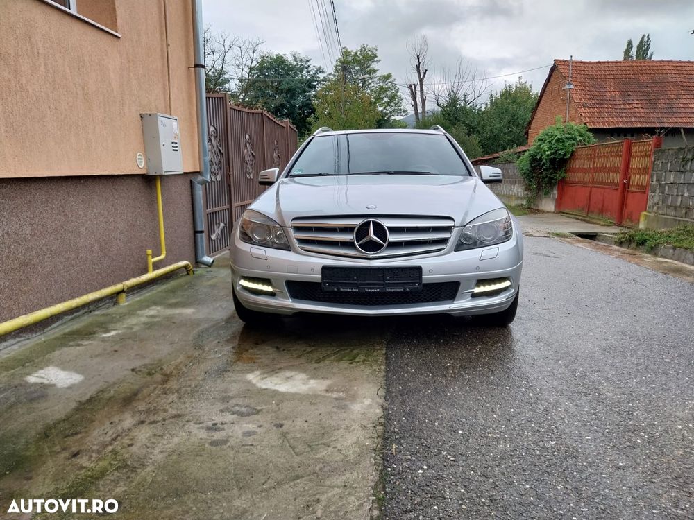 Mercedes-Benz C 180 CGI Automatik BlueEFFICIENCY Elegance - 14