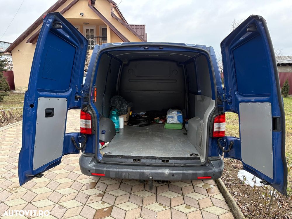Volkswagen Transporter - 4