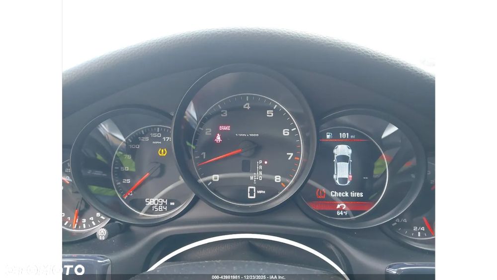 Porsche Panamera - 10