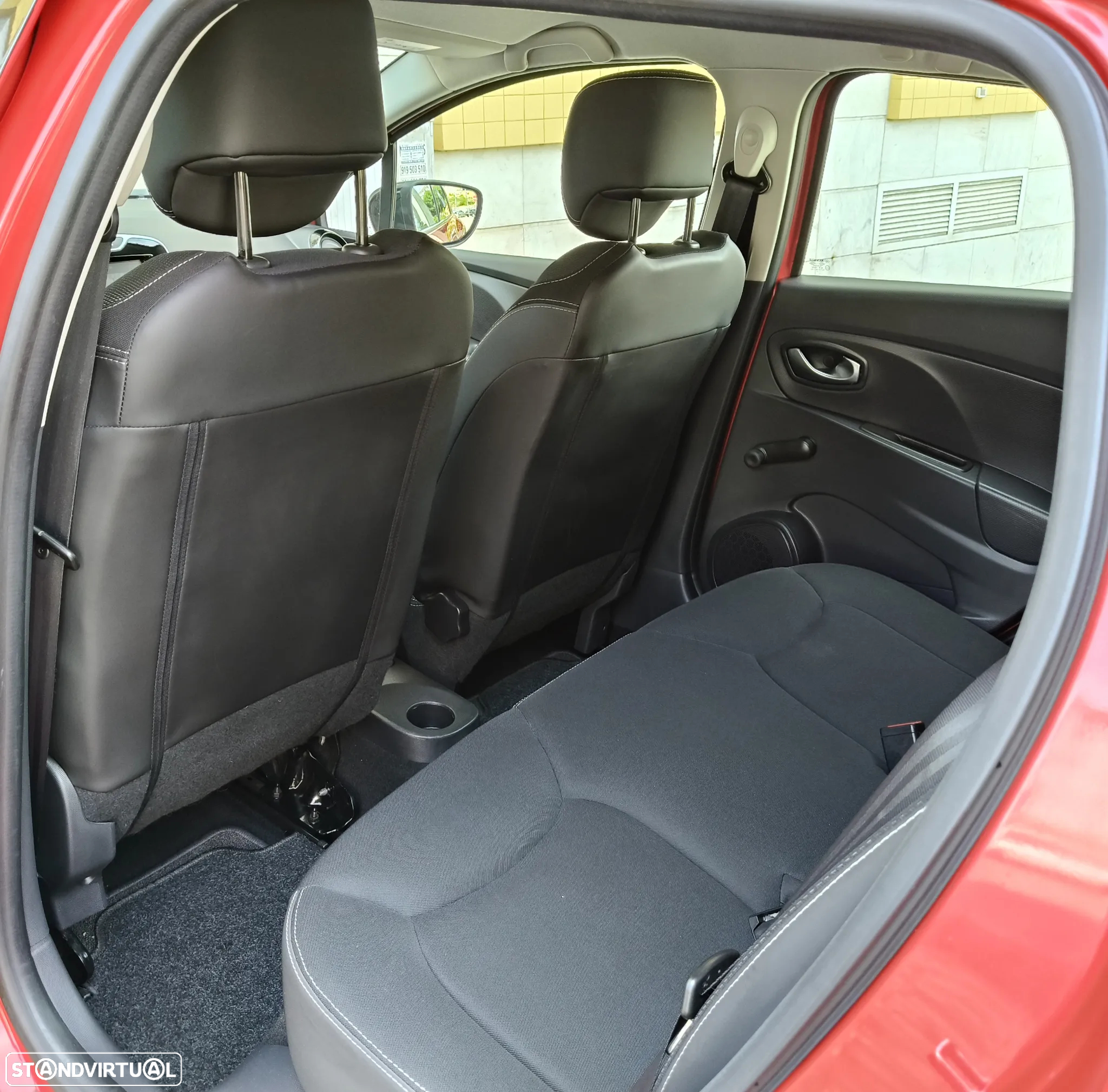 Renault Clio Sport Tourer 0.9 TCE Dynamique S - 21
