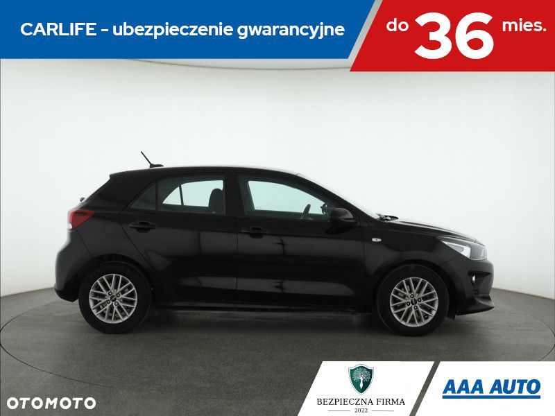 Kia Rio - 8