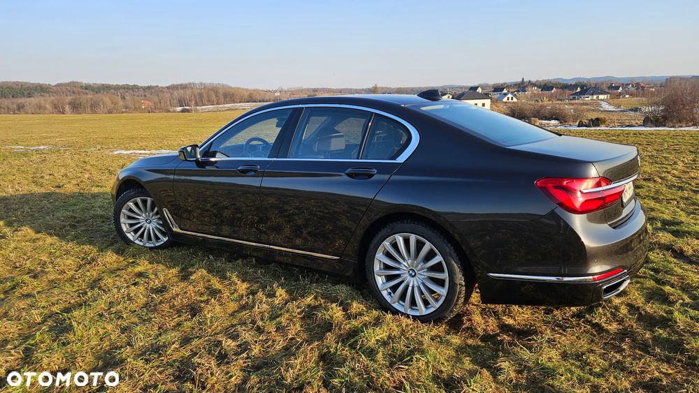BMW Seria 7 730d xDrive - 4