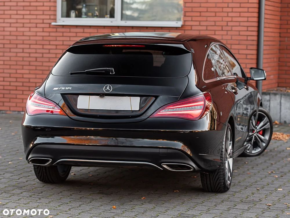 Mercedes-Benz CLA 200 d 4Matic 7G-DCT - 9