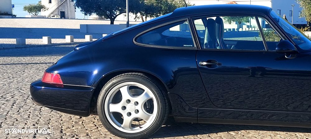Porsche 911 (964) Coupé 3.6 Carrera 2 - 30