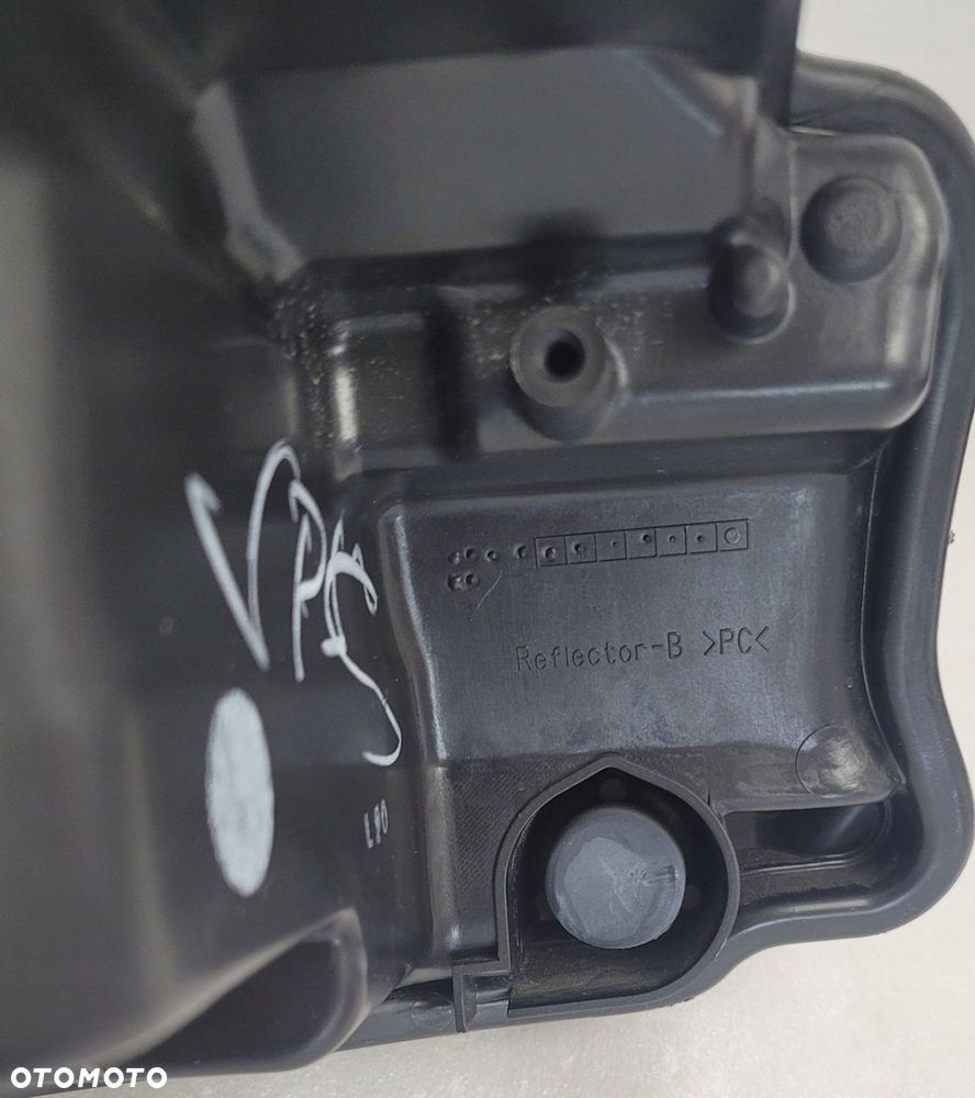 LAMPA LEWA PRZÓD TOYOTA YARIS III LIFT ZWYKŁA SOCZEWKA 2014-2017 - 13