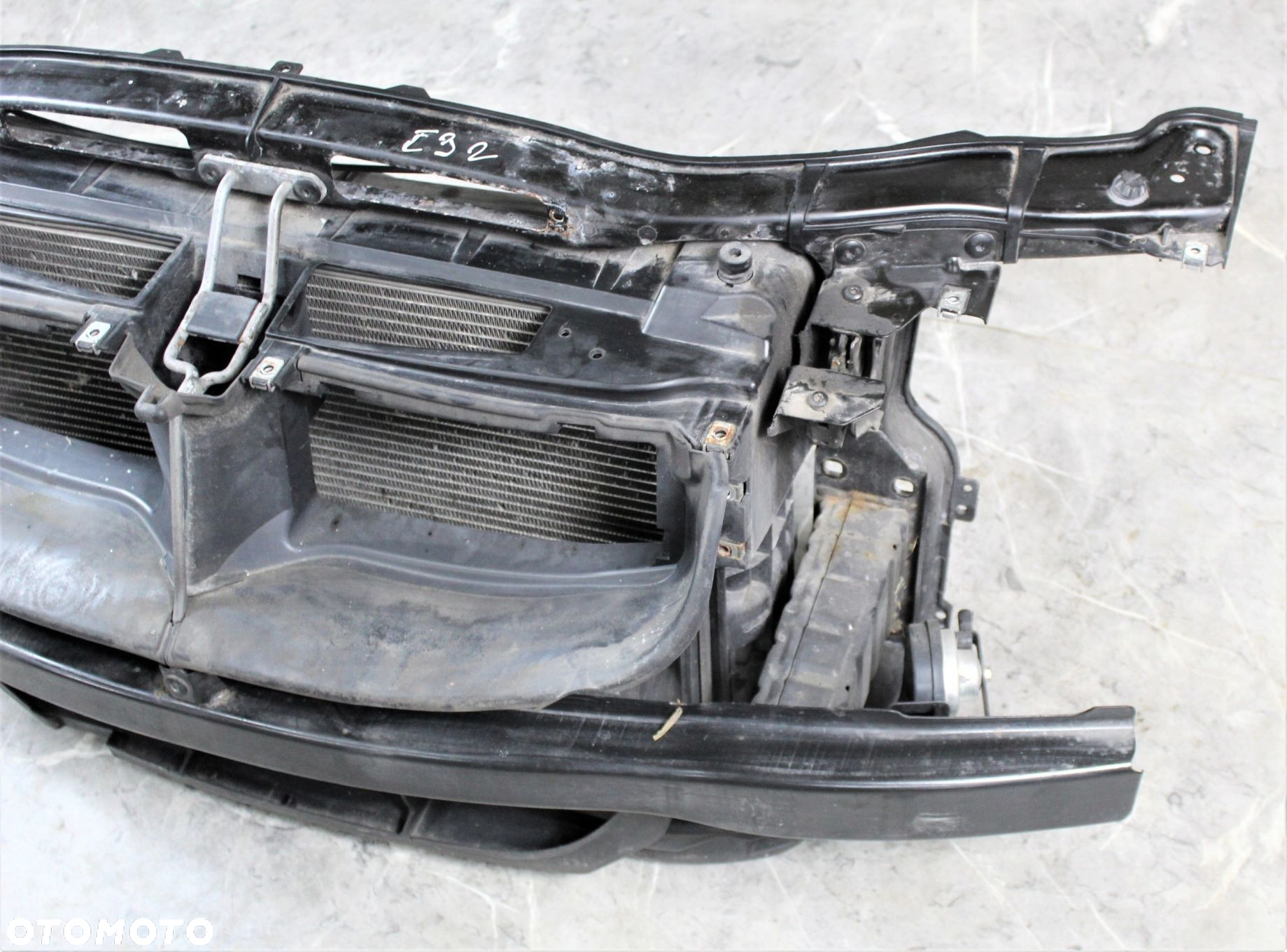 PAS PRZEDNI CHŁODNICE BMW E92 E93 2.5B 3.0B N52B30 WENTYLATOR - 2