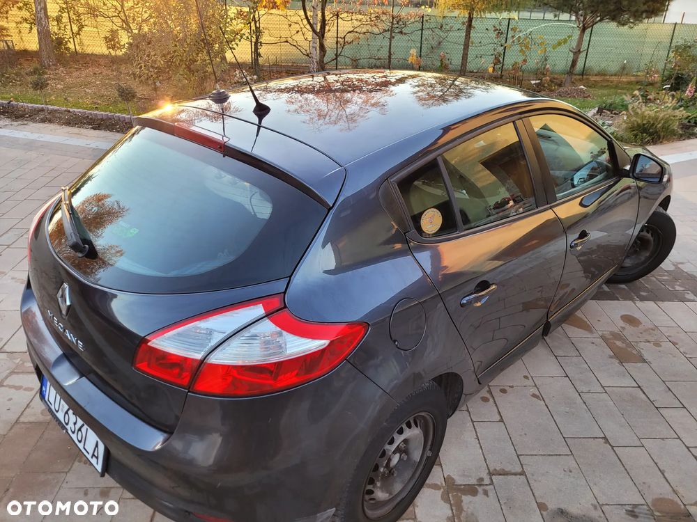 Renault Megane 1.5 dCi Dynamique - 8
