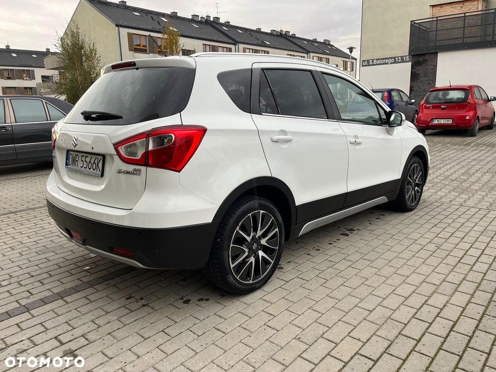 Suzuki SX4 1.6 Premium - 17