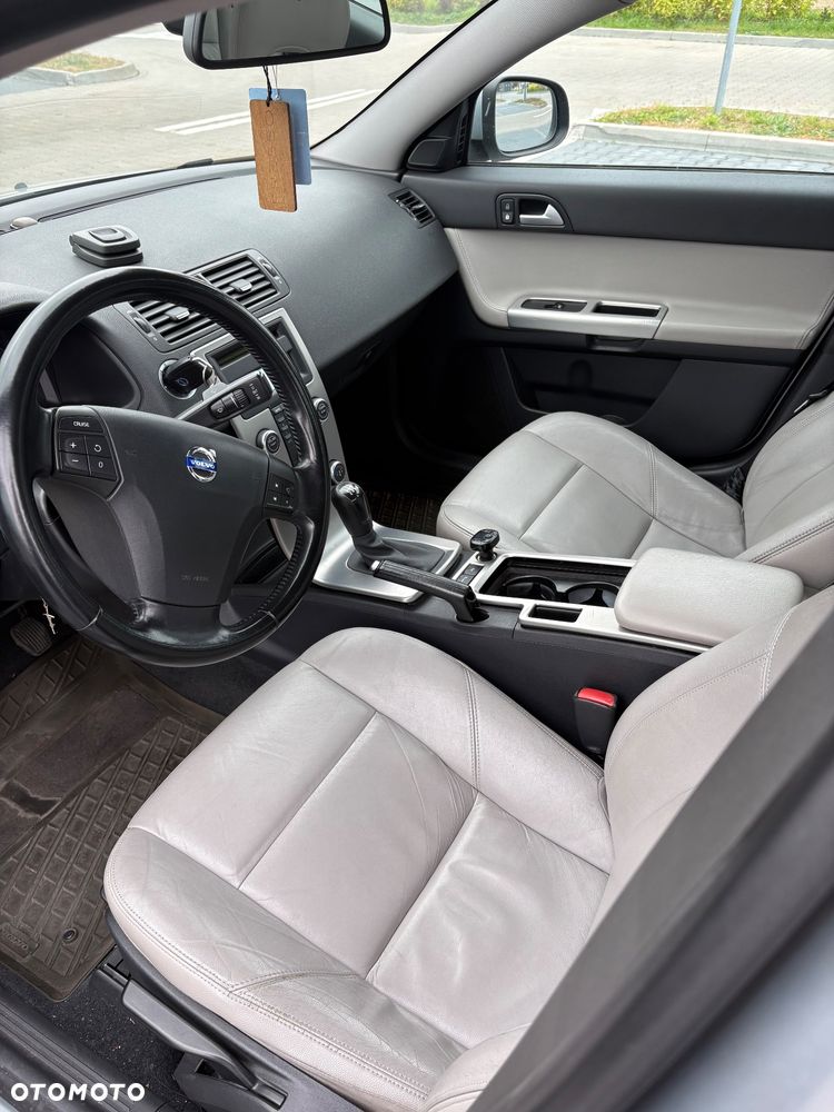 Volvo S40 - 9