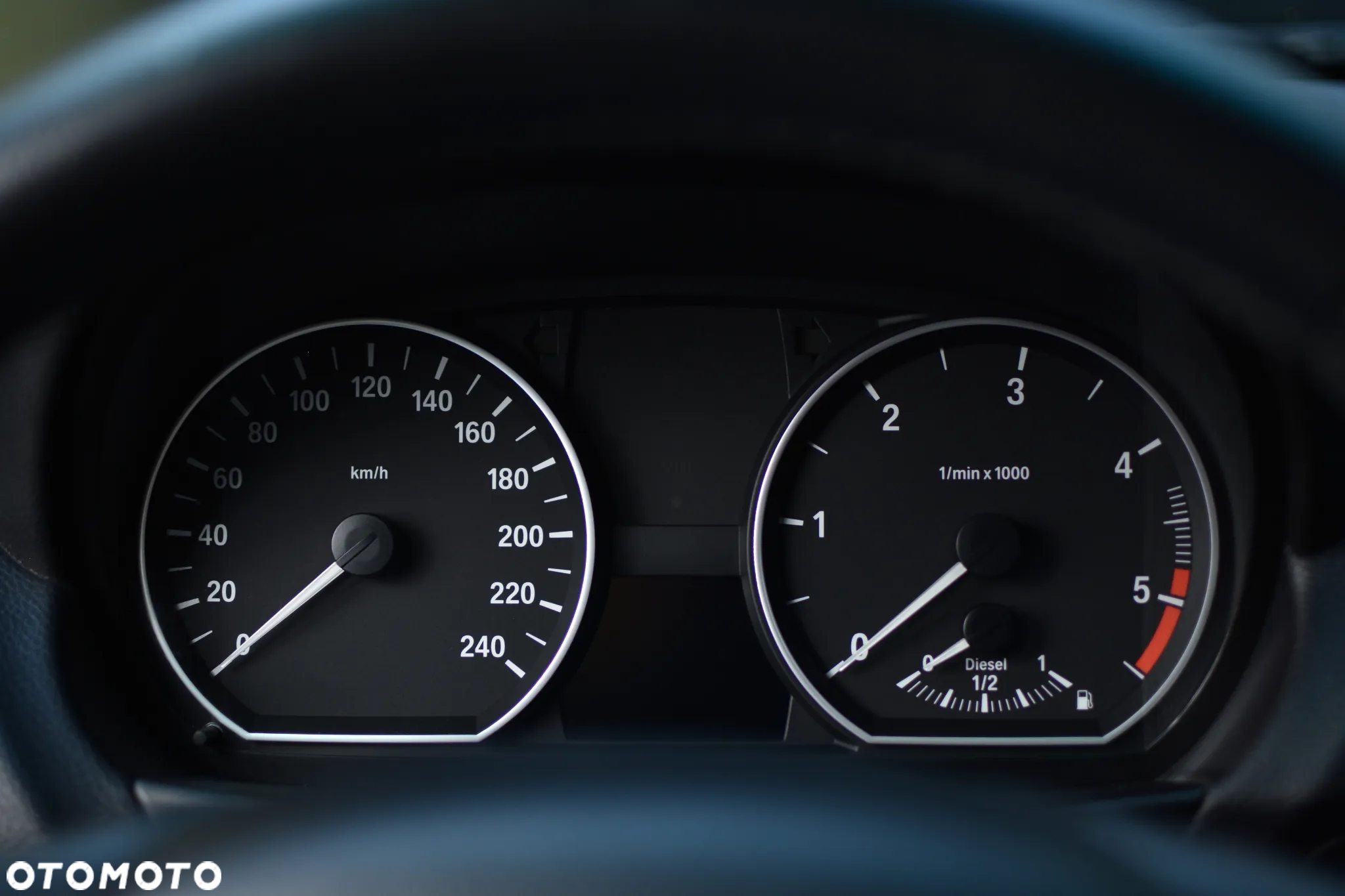 BMW Seria 1 118d - 23