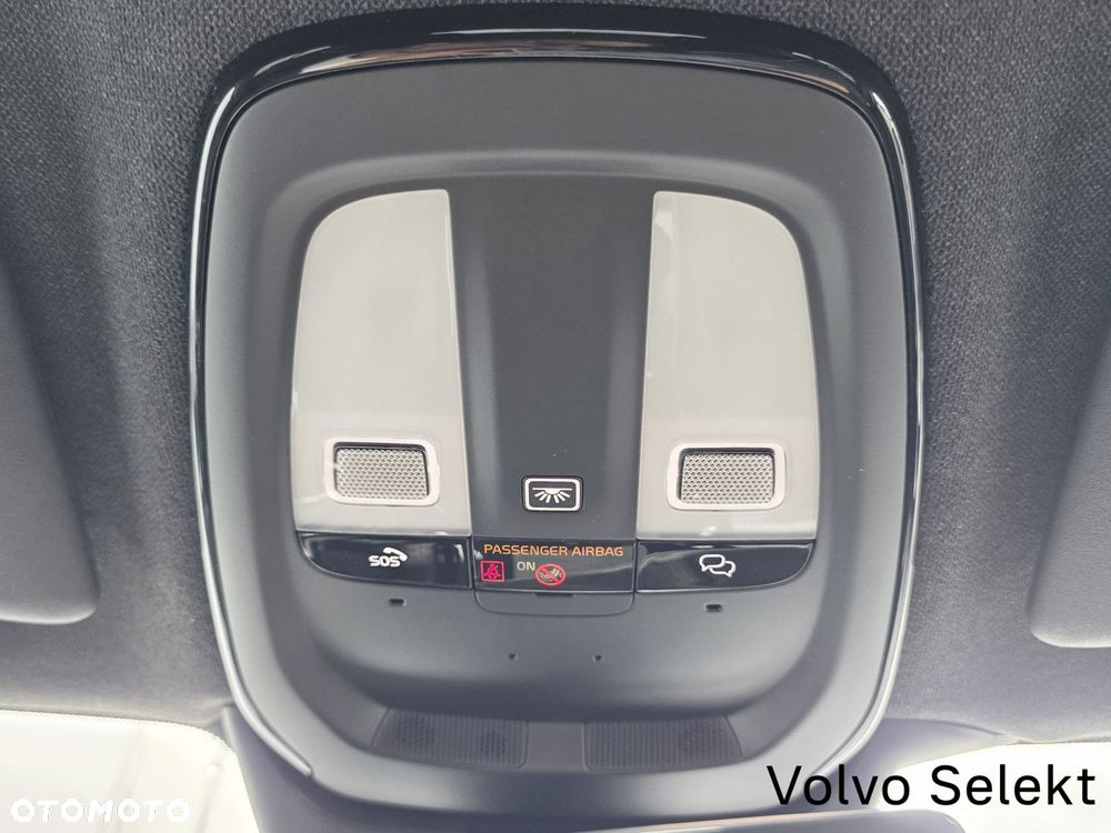 Volvo XC 40 - 31