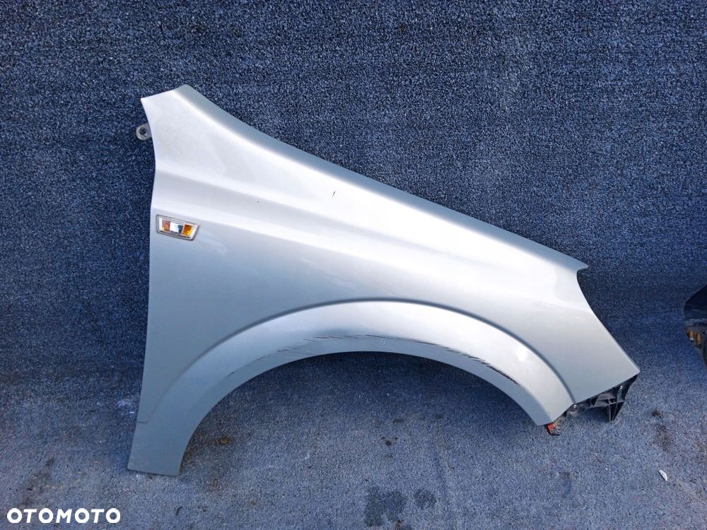 błotnik prawy przedni opel astra h cabrio - 1