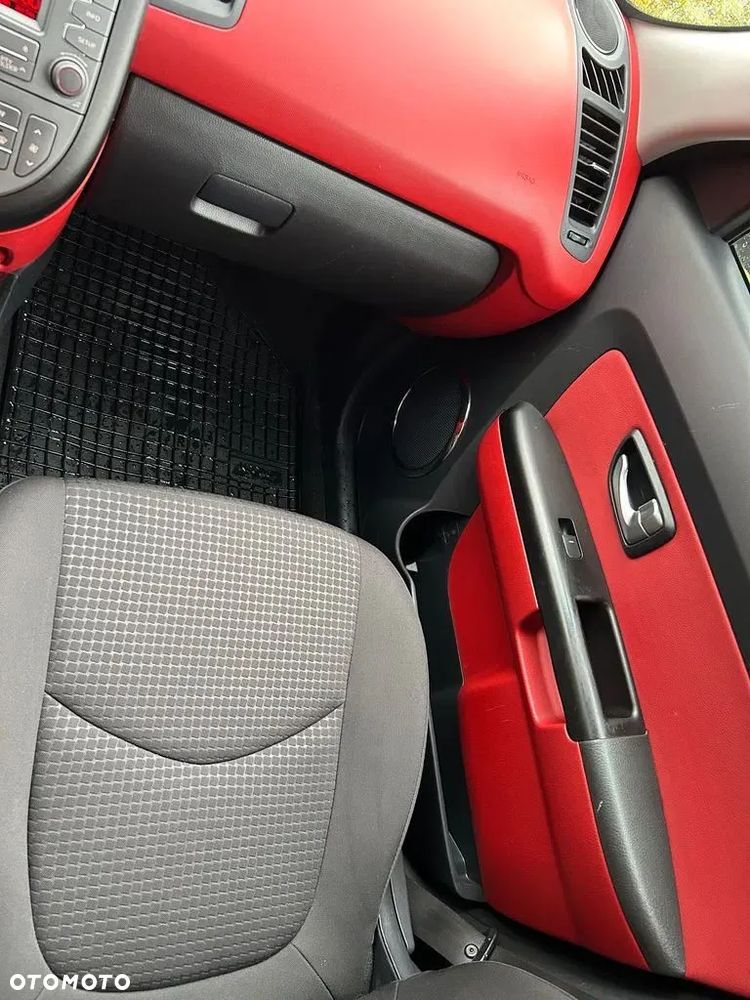 Kia Soul 1.6 GDI L - 18