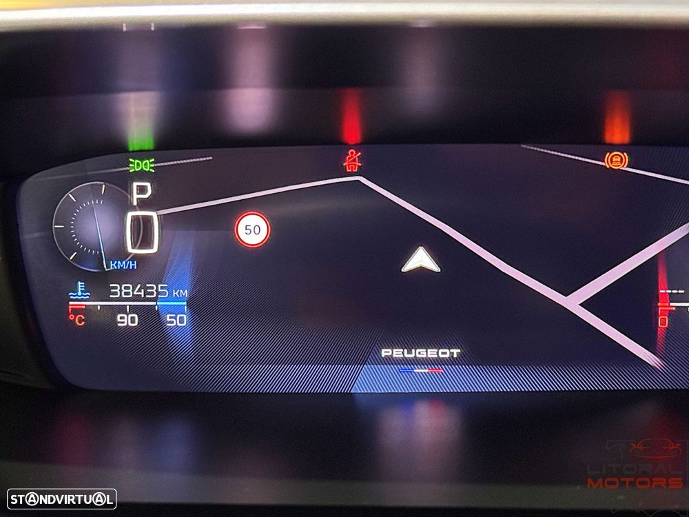 Peugeot 308 SW 1.2 PureTech Allure Pack EAT8 - 25