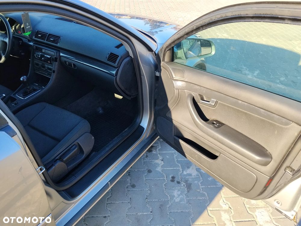 Audi A4 Avant 1.9 TDI - 22