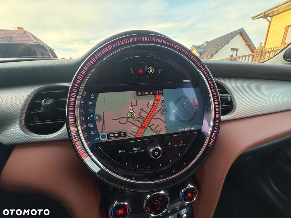 MINI Cooper SE Essential Trim - 21