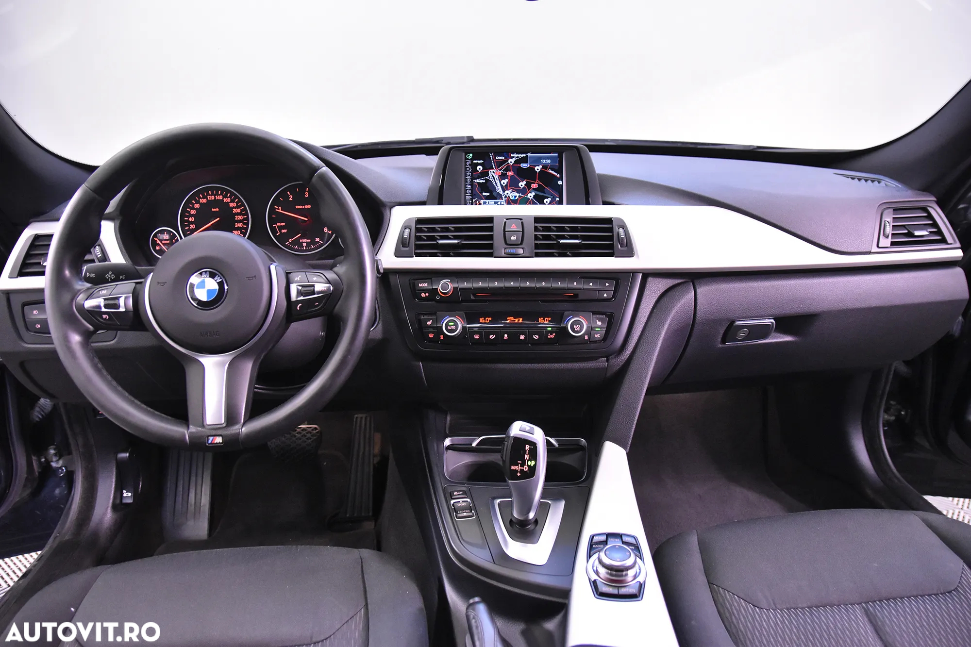 BMW Seria 3 320d GT Aut. - 9
