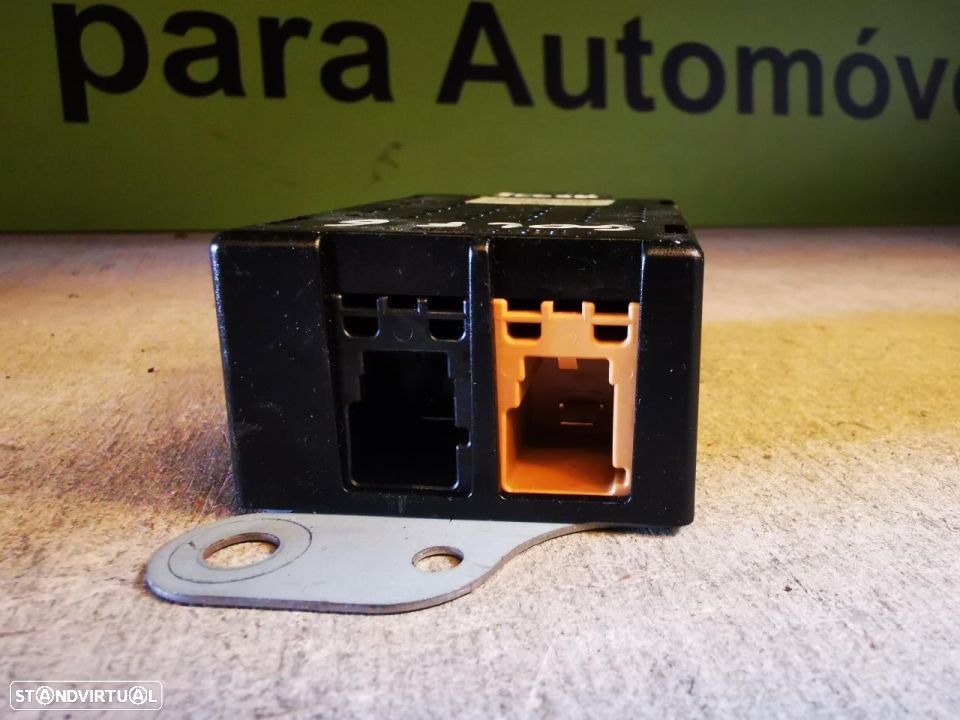 VW GOLF 6 / VI AMPLIFICADOR DE ANTENA - MD035 - 3