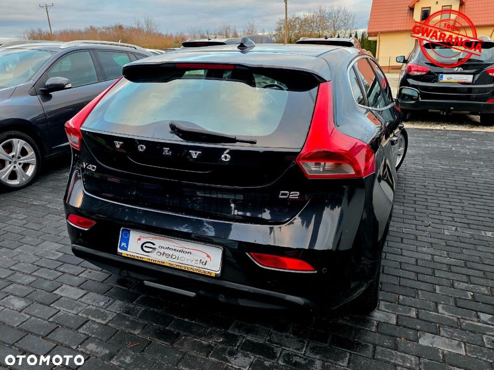 Volvo V40 - 11