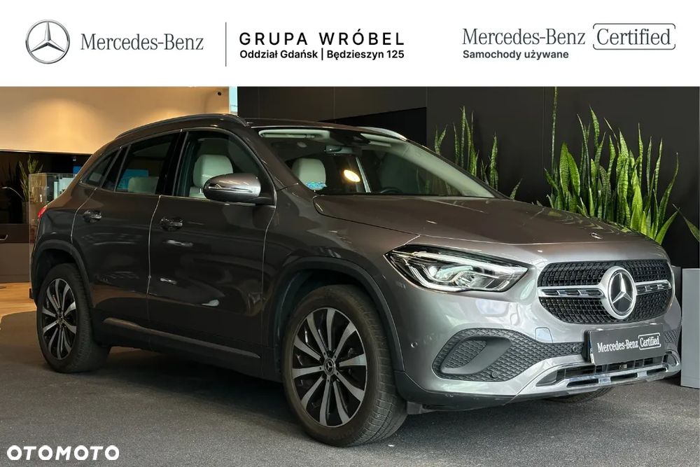 Mercedes-Benz GLA 200 Progressive - 1