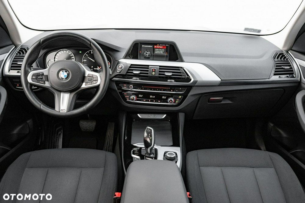 BMW X3 xDrive25d Advantage - 16